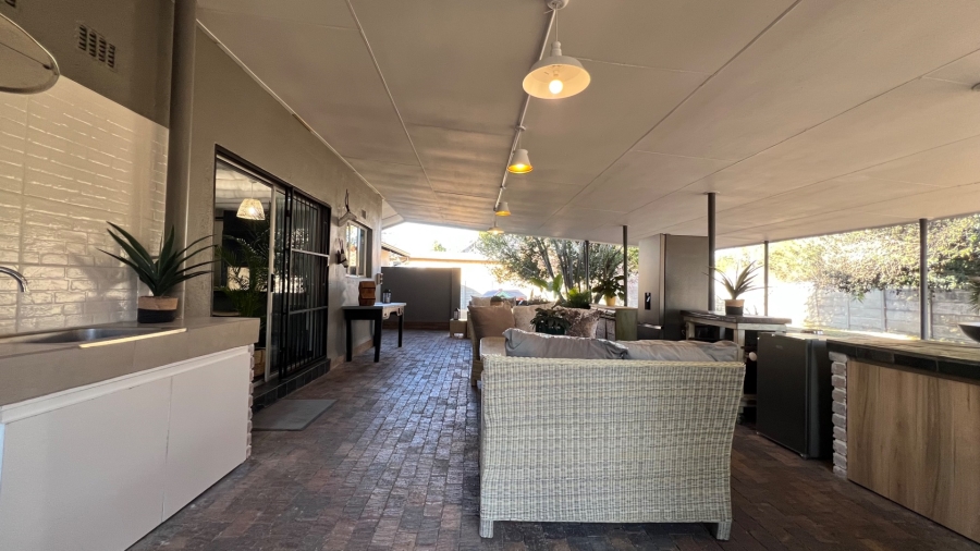4 Bedroom Property for Sale in Vaalpark Free State